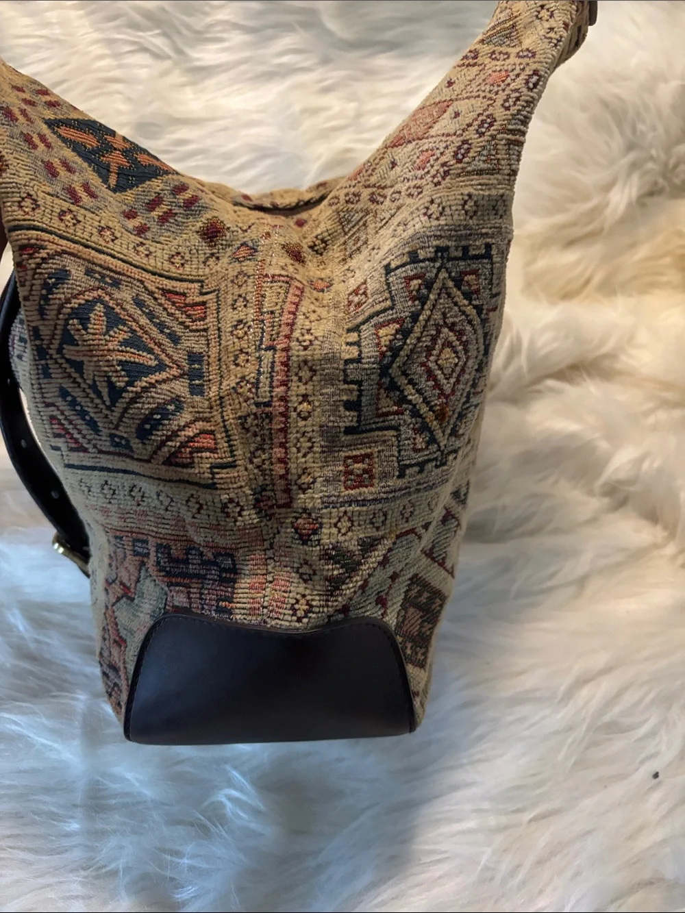 Relic Tapestry-Style sling bag